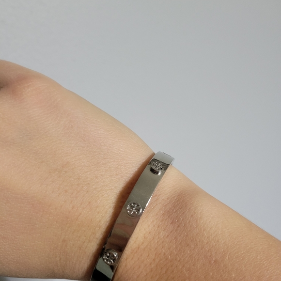 Tory Burch Bracelet - Picture 4 of 5